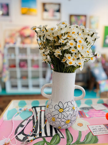 Daisy Vase